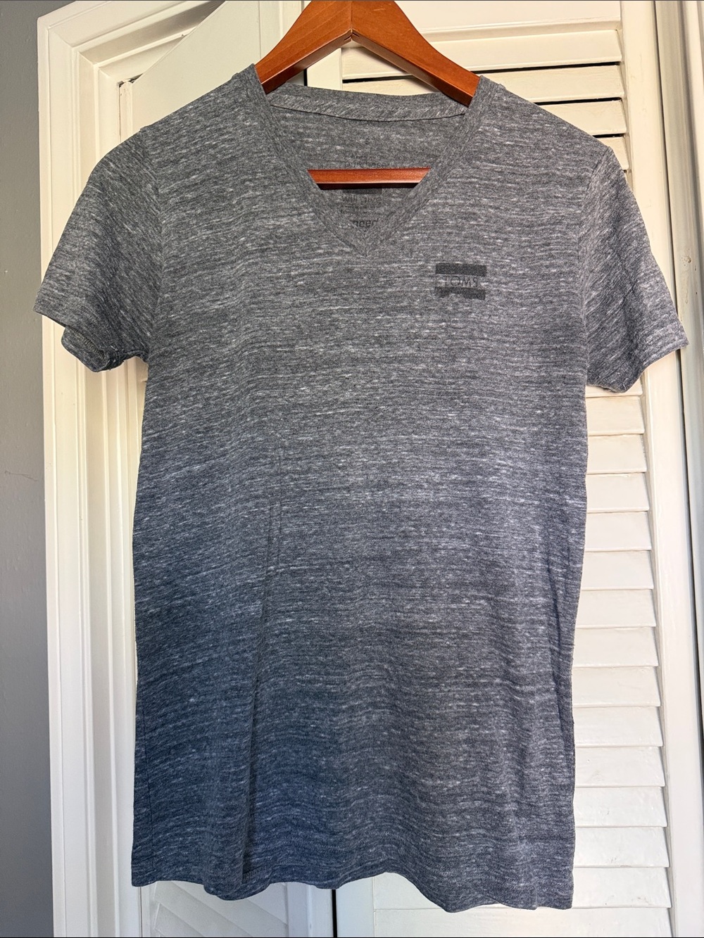 Toms Heathered Super Soft Gray V-Neck Short Sleeve Tee